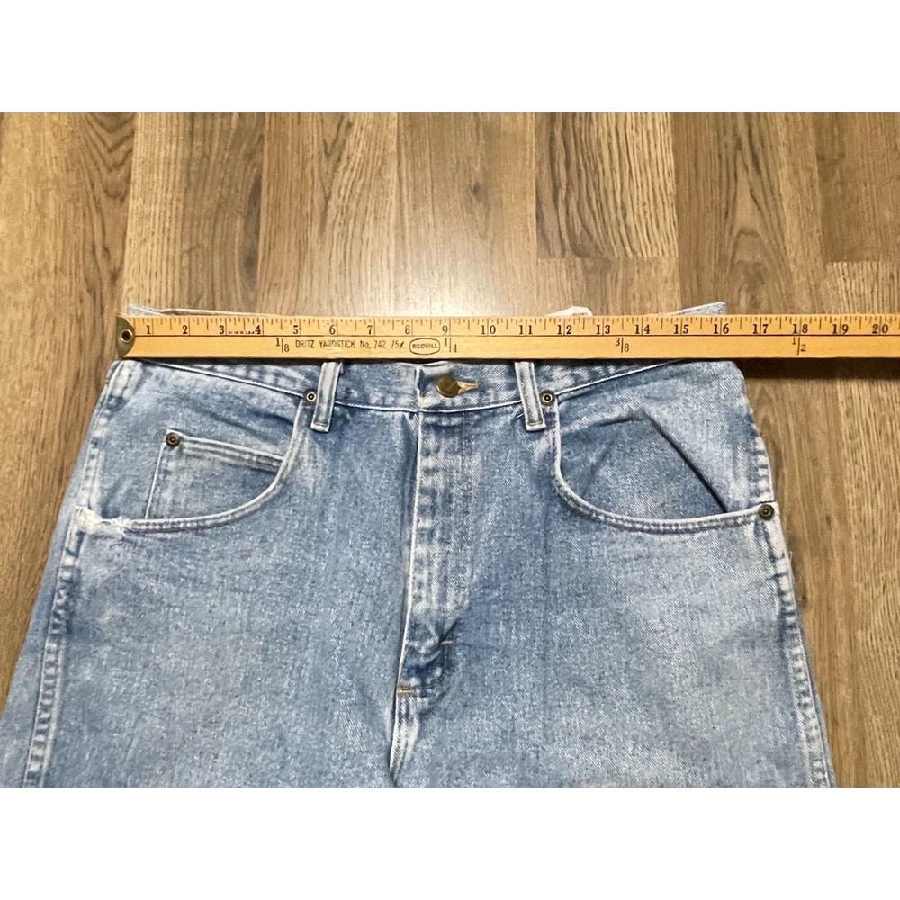 Wrangler Jeans, Men's Size 34x34, Blue, Denim, Light Wash, Straight Leg, Pockets - Picture 6 of 9